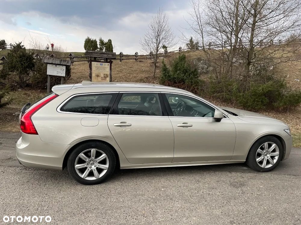 Volvo V90 D3 AWD Momentum - 5