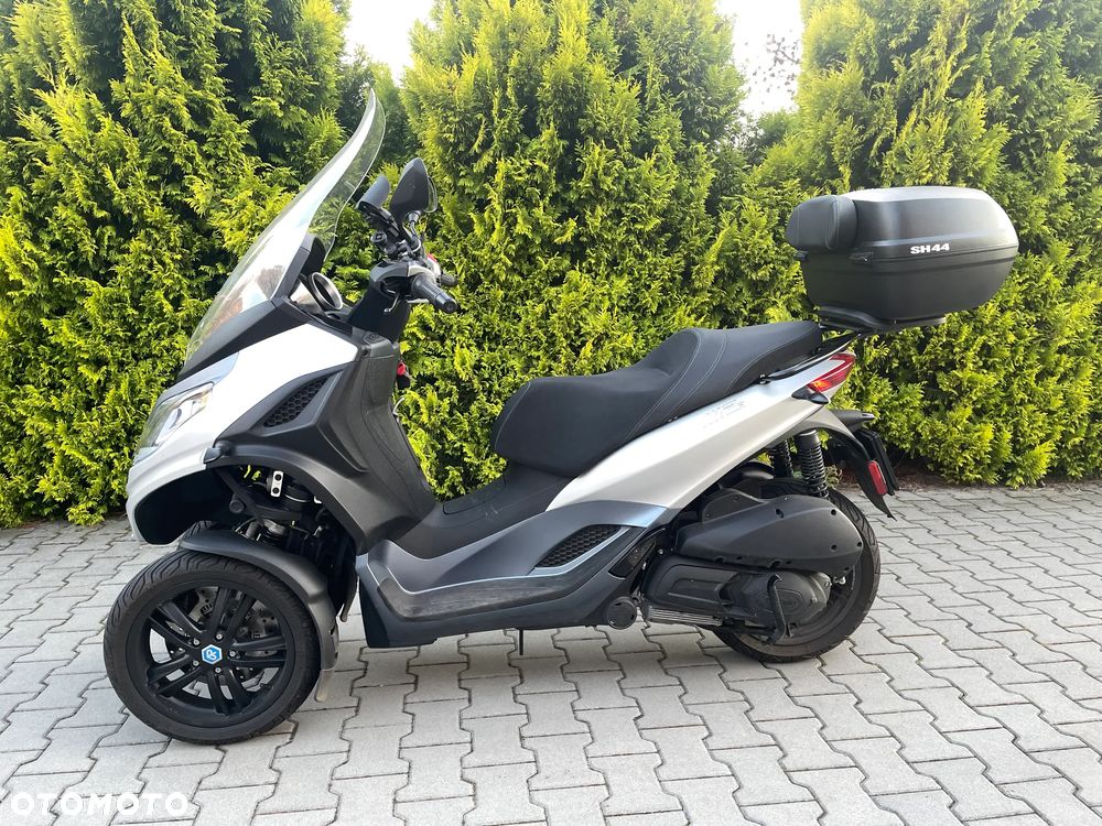 Piaggio MP-3 - 2