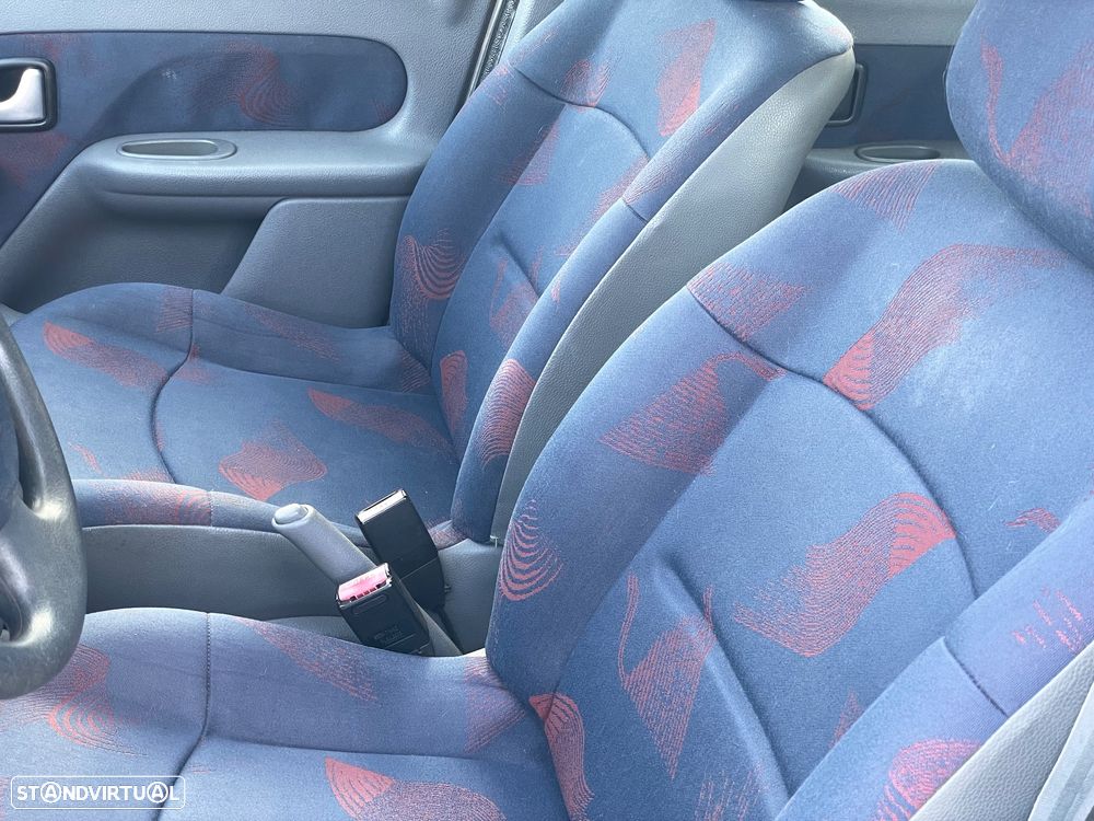 Renault Clio 1.2 - 9