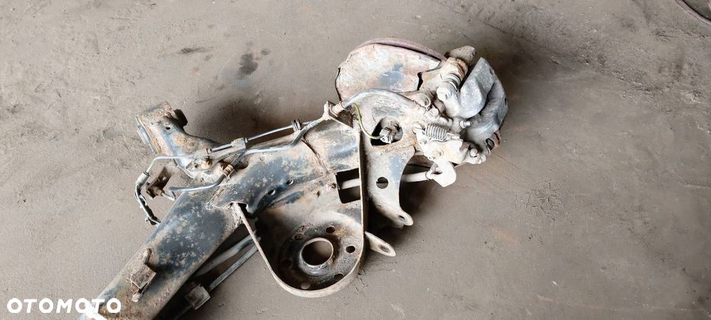 BELKA OŚ ZAWIESZENIA TYŁ TARCZE Z ABS TOYOTA AURIS I HB 5D ID: 236787 - 3