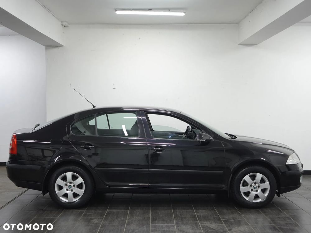 Skoda Octavia 1.8 T FSI Elegance - 10
