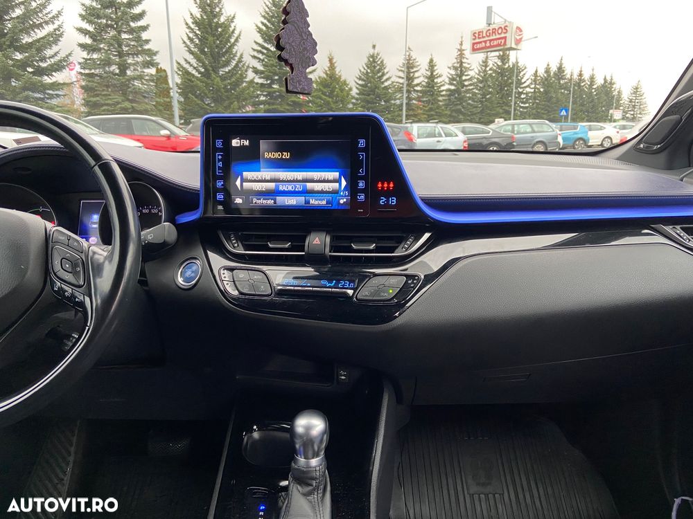Toyota C-HR Hybrid Business-Edition - 8