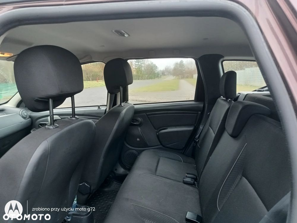 Dacia Duster 1.6 SCe S&S - 12