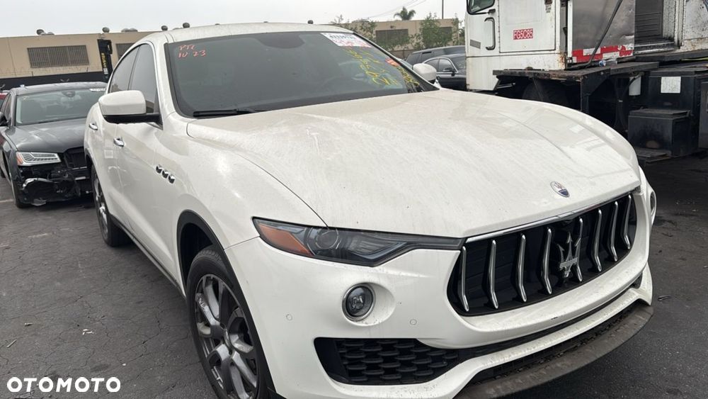 Maserati Levante S - 28