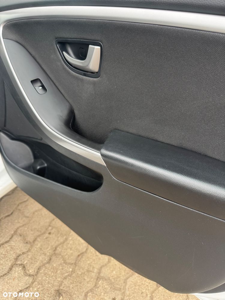 Hyundai i30 1.4 Comfort - 18