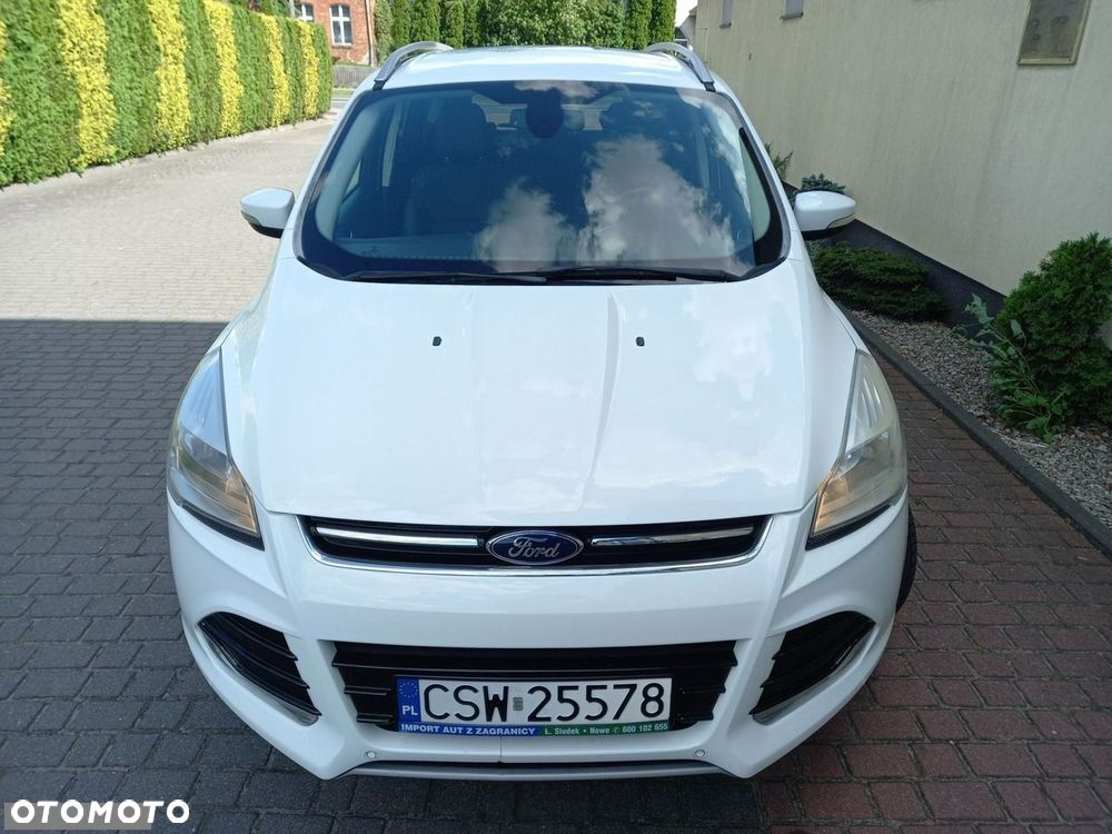 Ford Kuga 1.6 EcoBoost 2x4 Titanium - 14