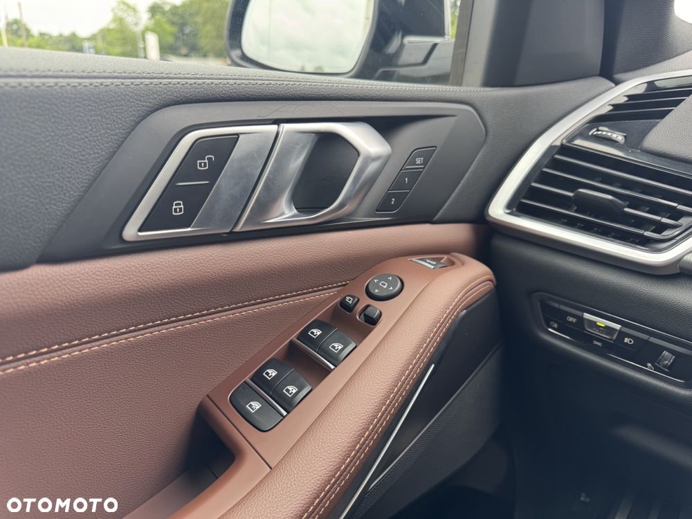 BMW X5 xDrive25d - 25