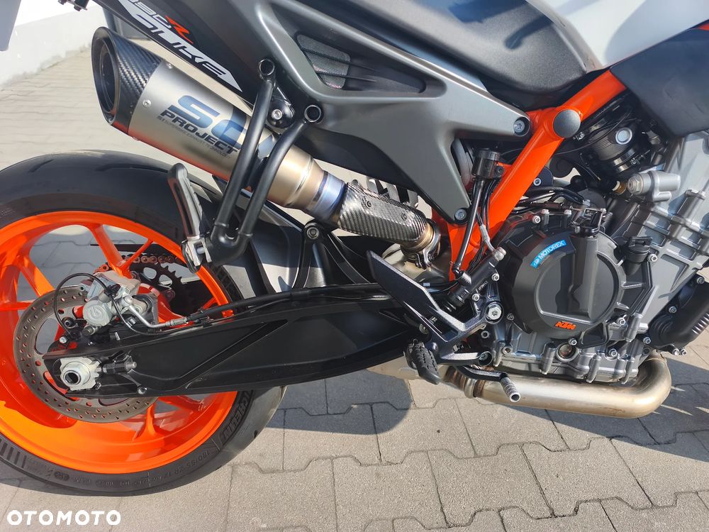 KTM Duke - 23