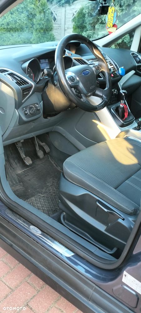 Ford C-MAX 1.6 TDCi Titanium - 24