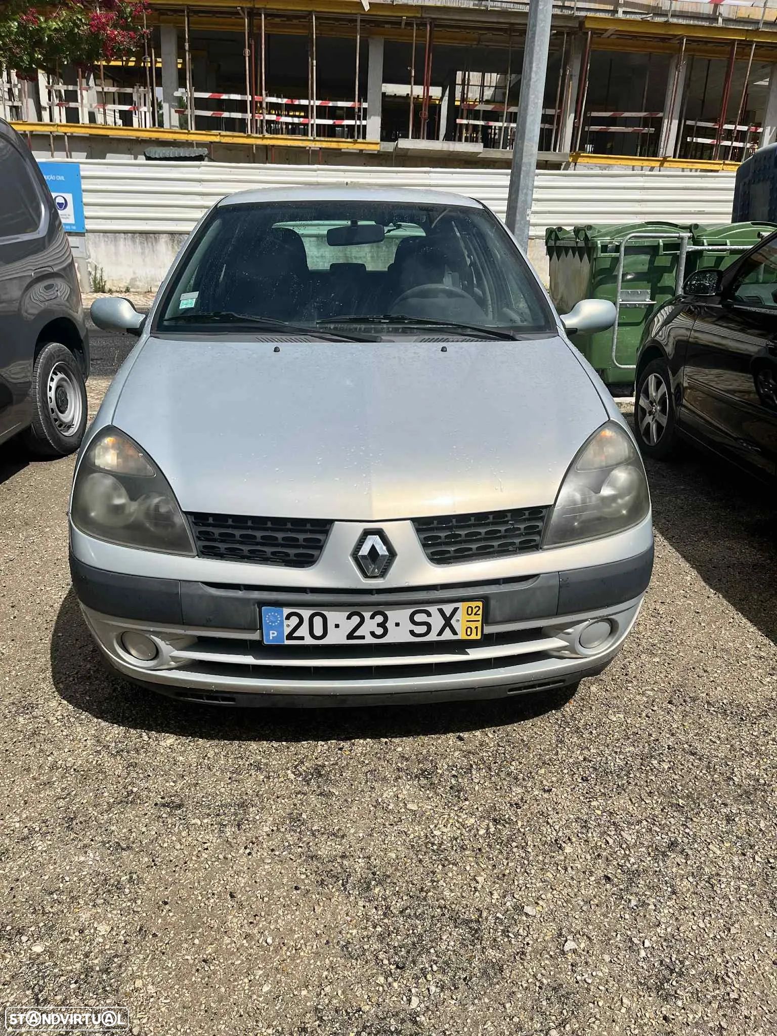 Renault Clio 1.2 16V Expression - 1