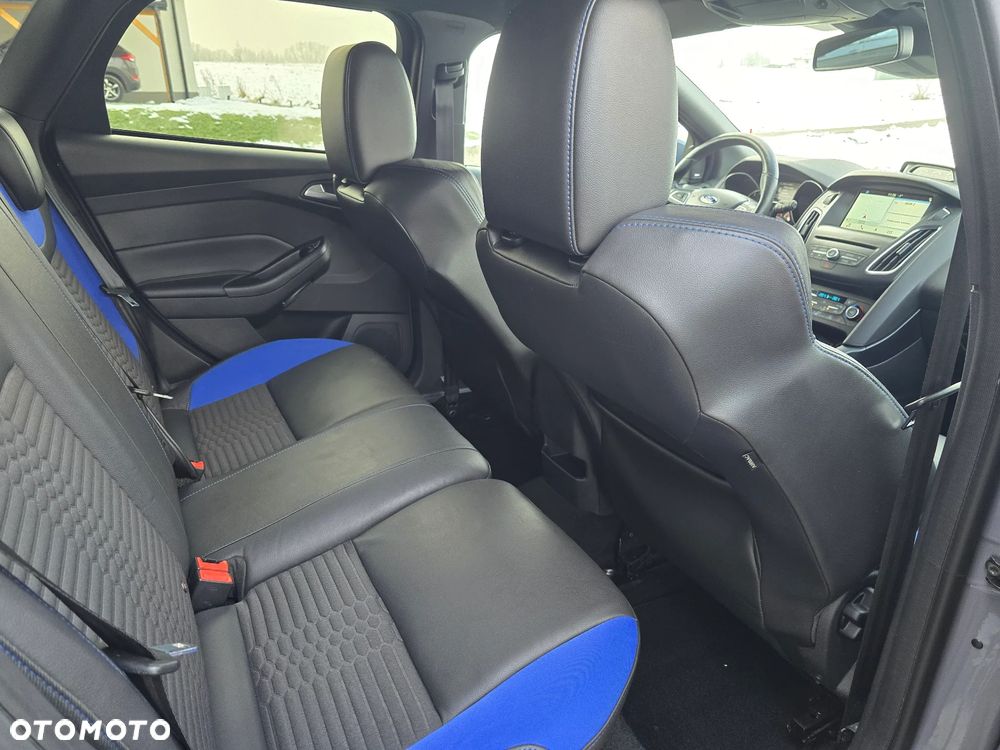 Ford Focus 2.0 EcoBoost ST mit Leder-Sport-Paket - 26