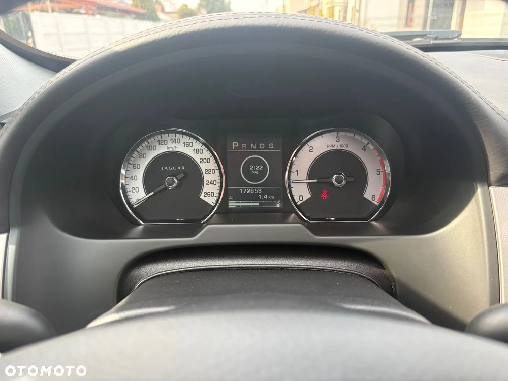 Jaguar XF 3.0 V6 Luxury - 19