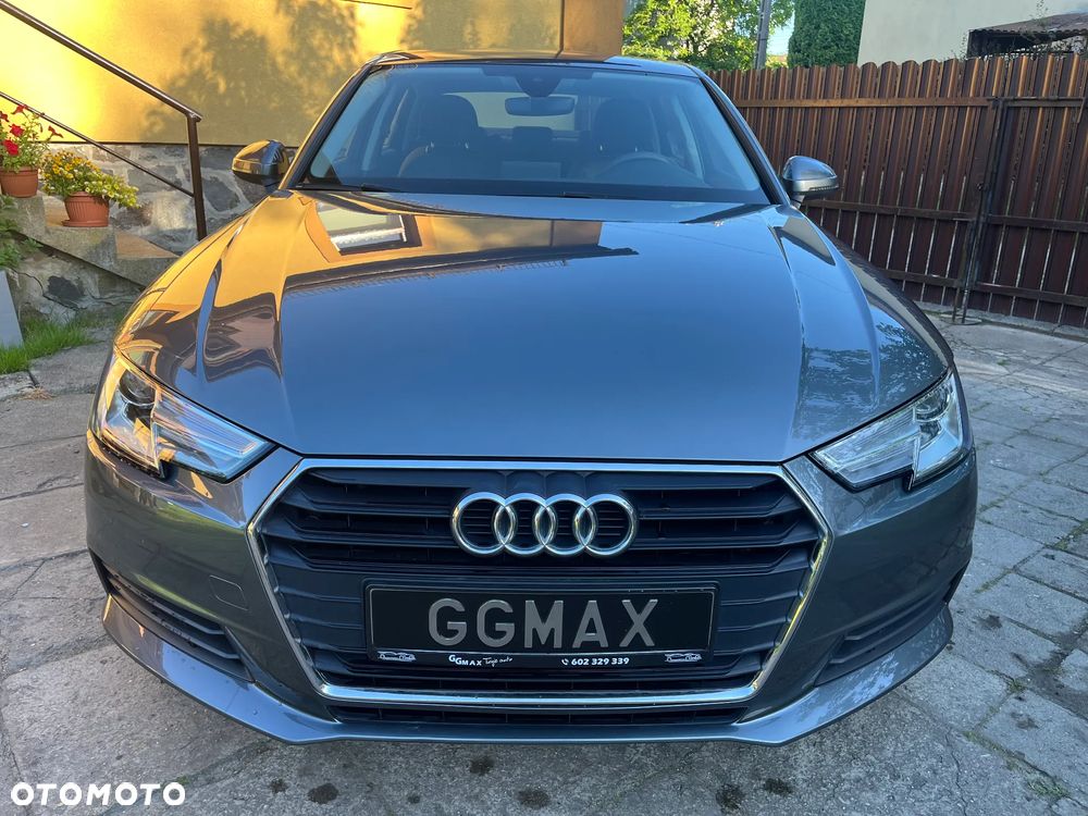 Audi A4 Limousine - 18