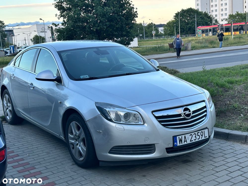 Opel Insignia - 2