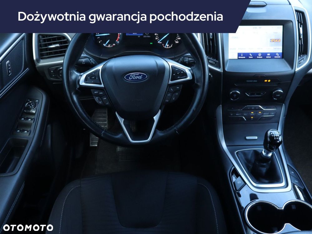 Ford S-Max - 9