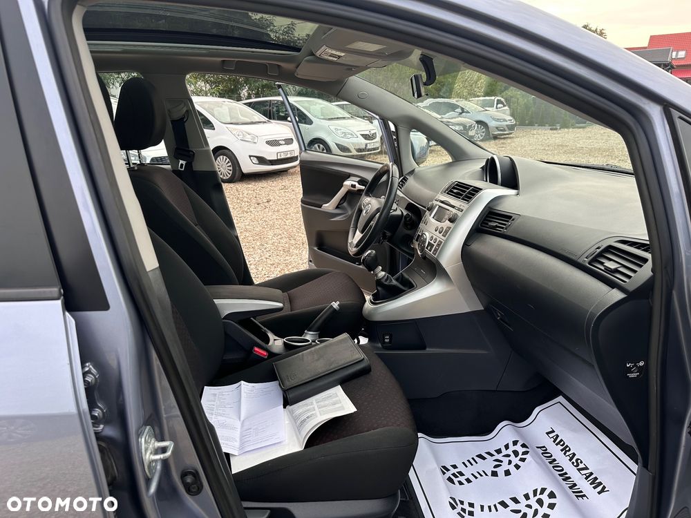 Toyota Verso 1.8 5-Sitzer Executive - 26