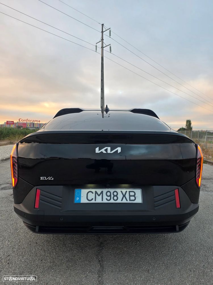 Kia EV4 Fastback - 6