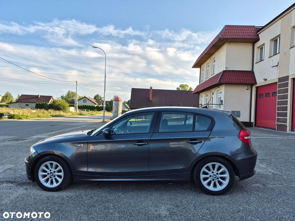 BMW Seria 1 - 10