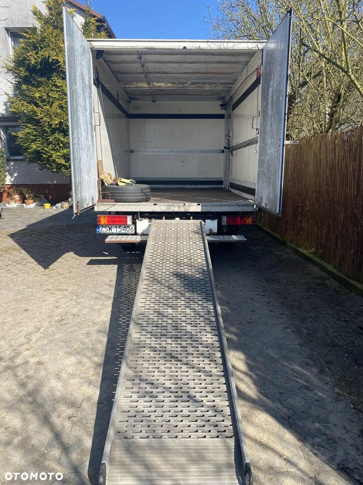 Mercedes-Benz 313 CDI - 4