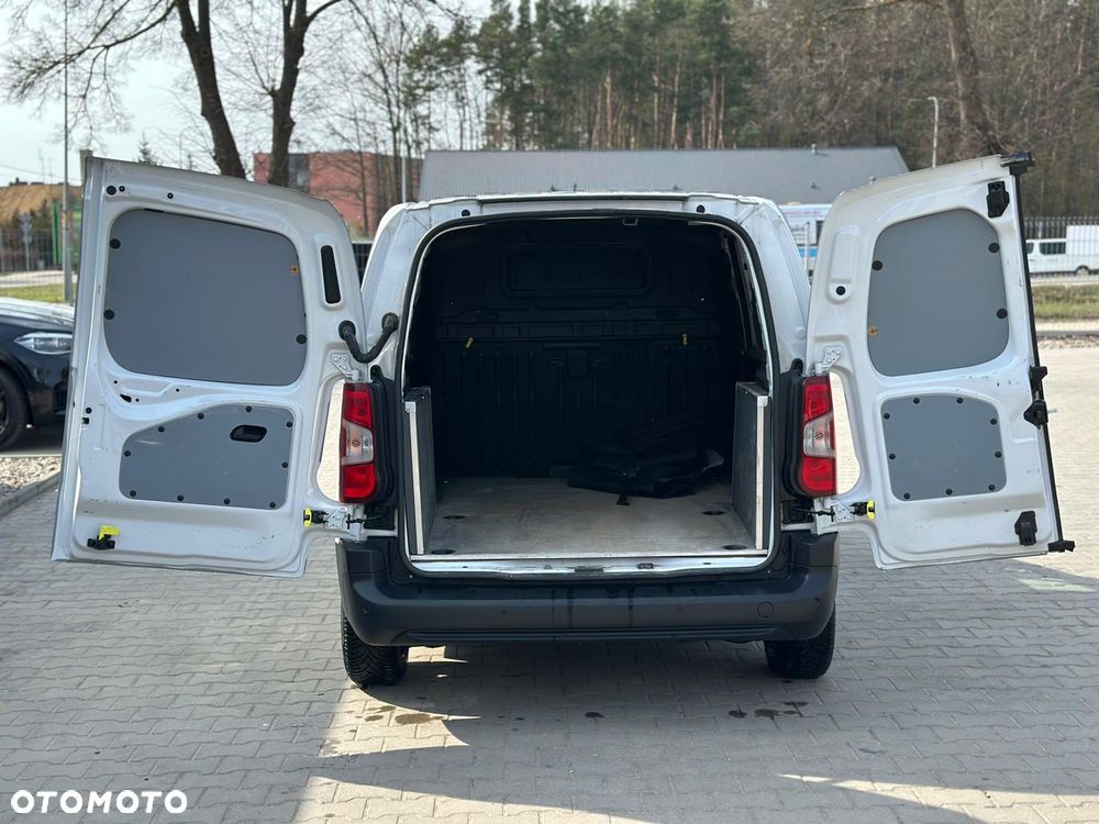 Toyota Proace City - 9