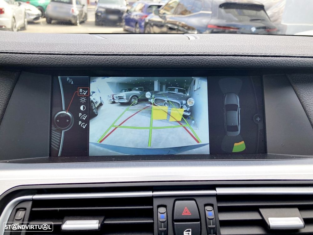 BMW 750 Li xDrive - 15