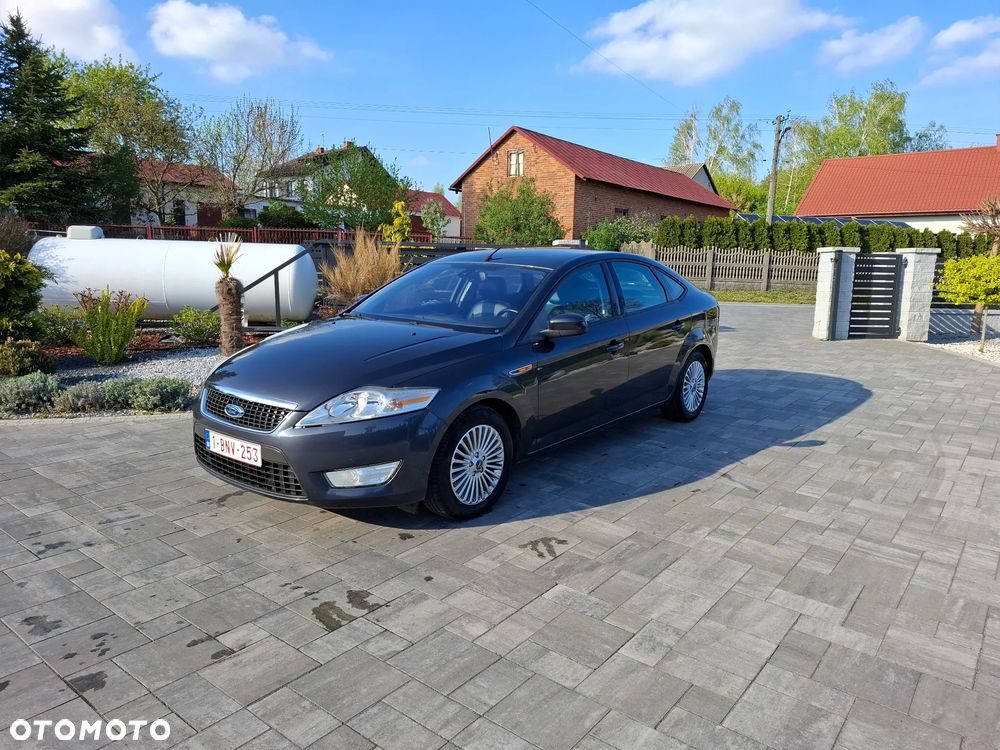 Ford Mondeo 1.8 TDCi Ambiente - 3