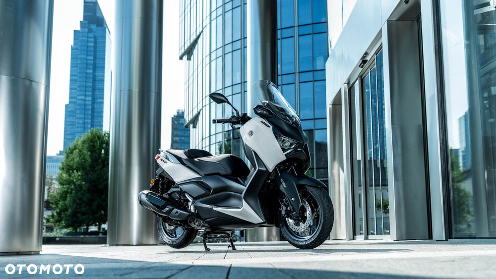 Yamaha X-max - 9