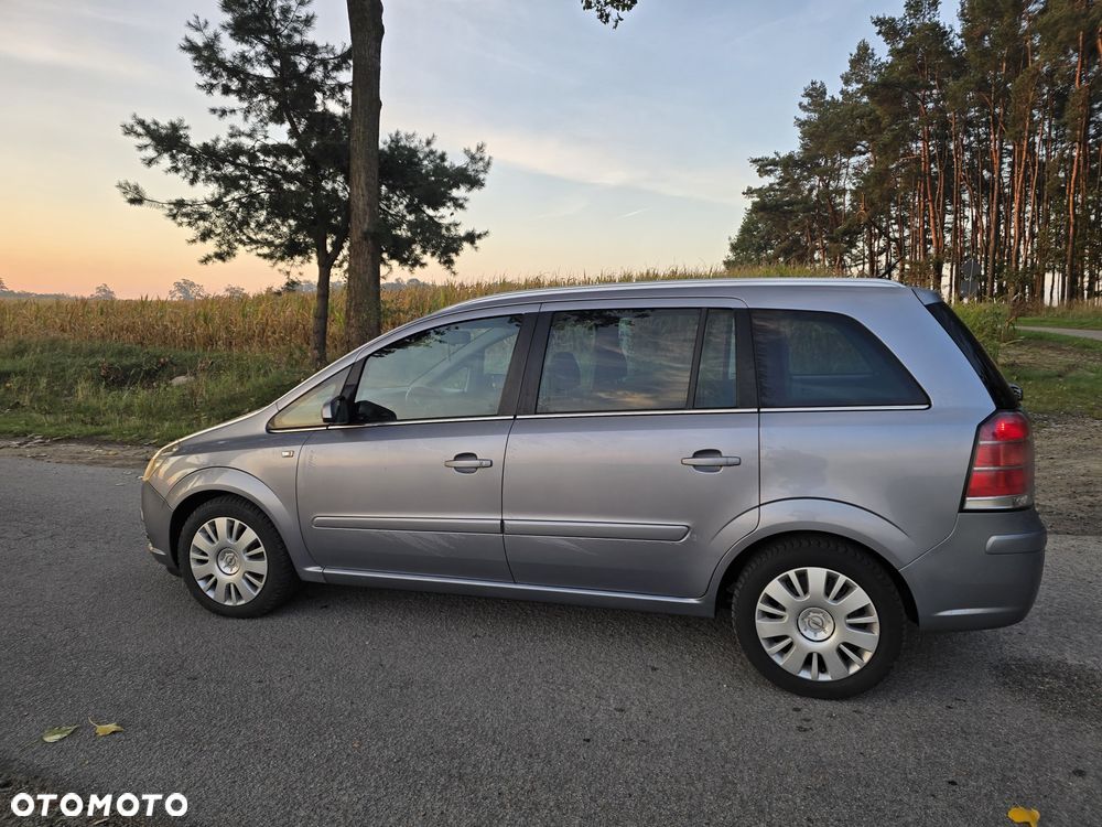 Opel Zafira - 5