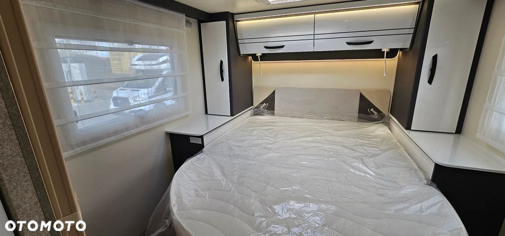 McLOUIS MC4 379 - 25