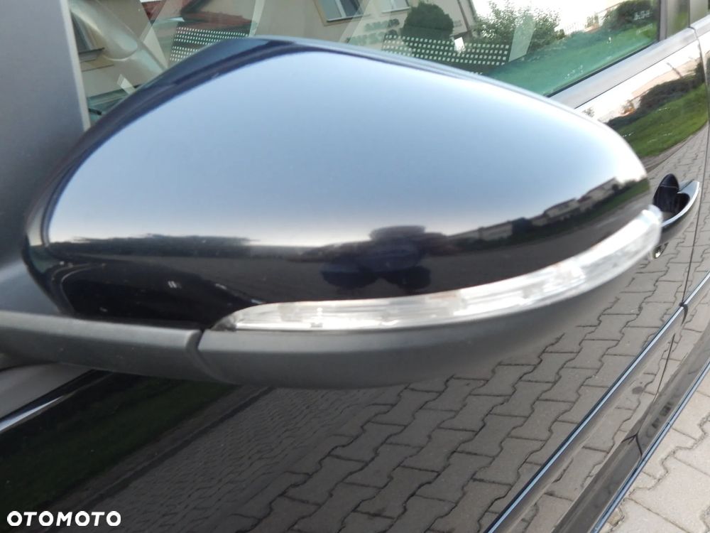 Volkswagen Touran 1.6 TDI DPF Life - 15