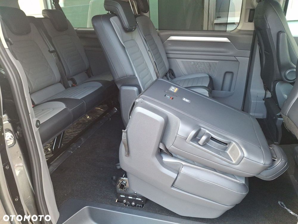 Volkswagen Caravelle - 41