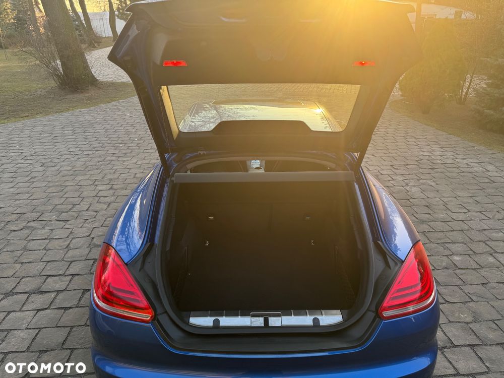 Porsche Panamera PDK - 10