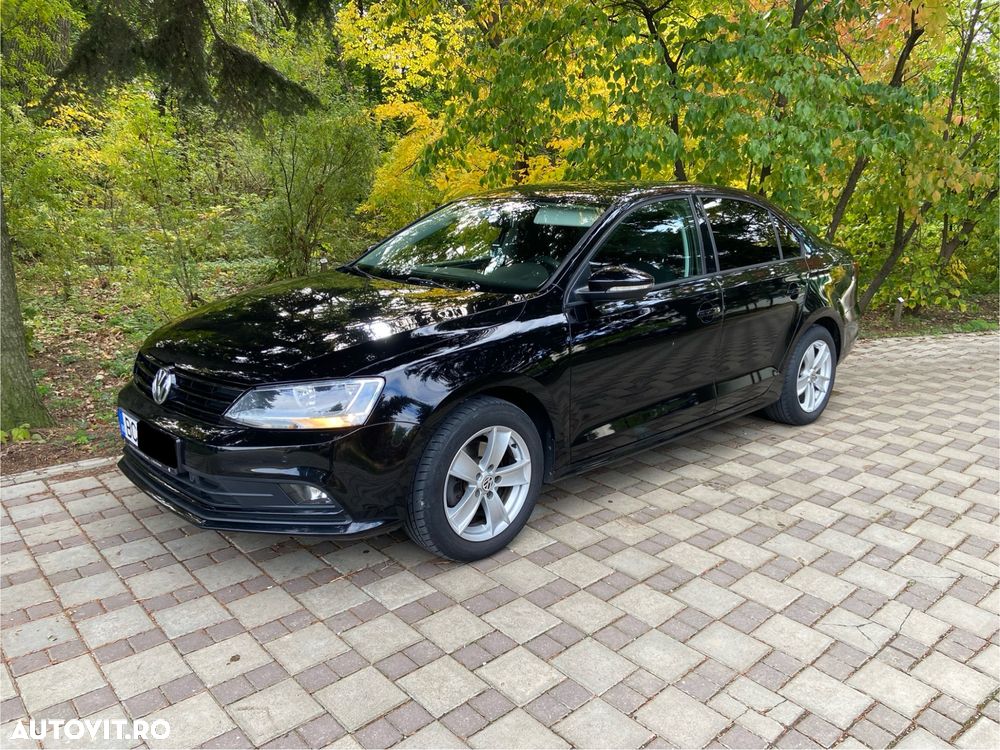 Volkswagen Jetta 1.2 TSI Trendline - 3