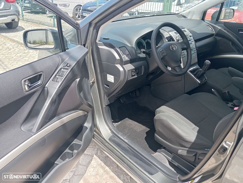 Toyota Corolla Verso 1.6 VVT-i Sol - 6