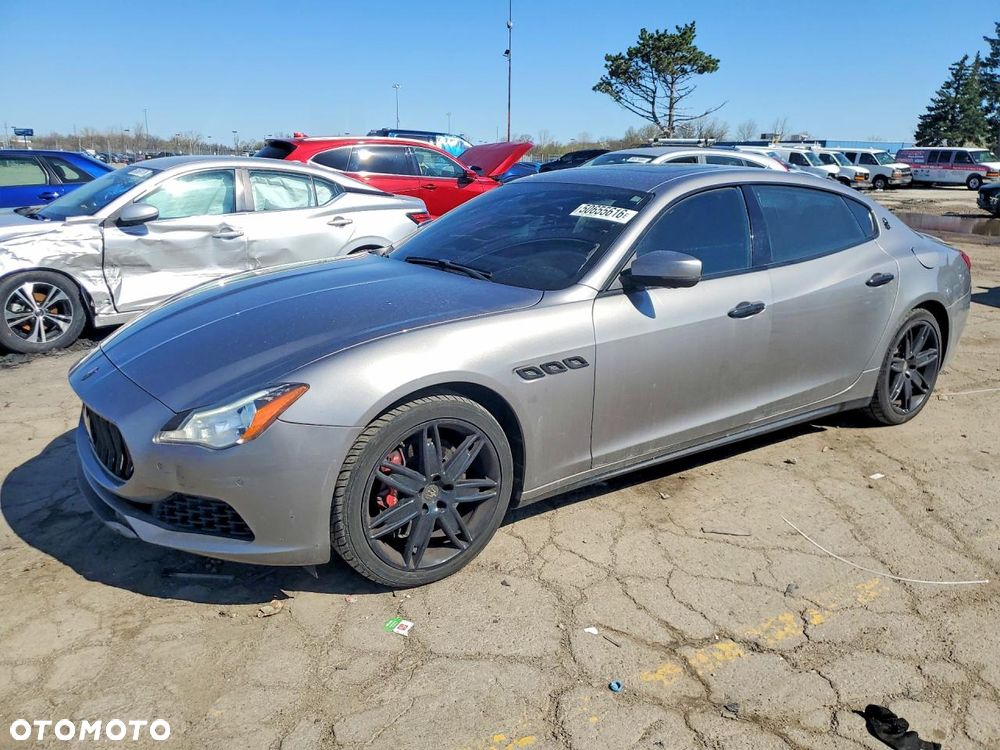 Maserati Quattroporte - 2
