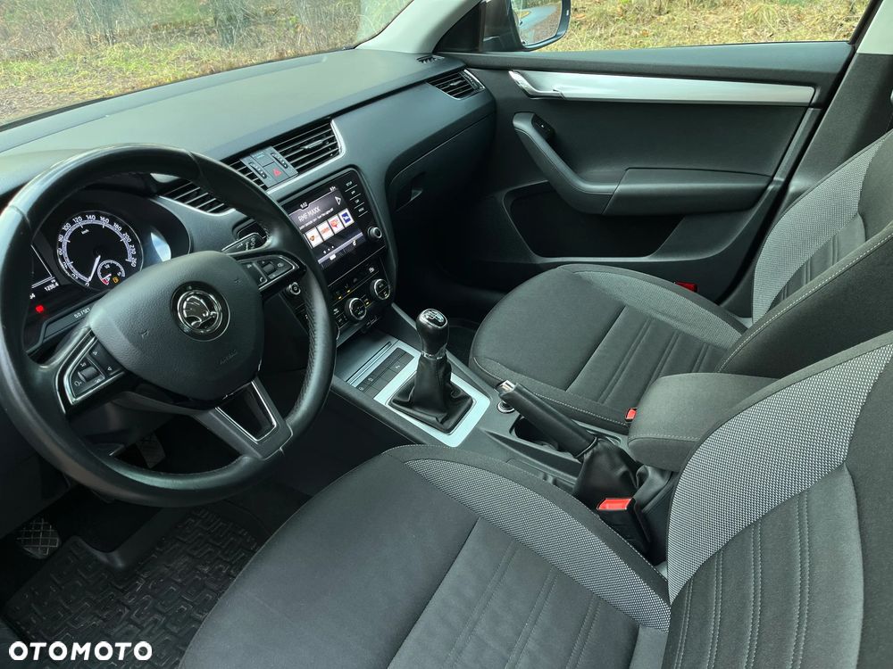 Skoda Octavia 2.0 TDI Ambition - 16