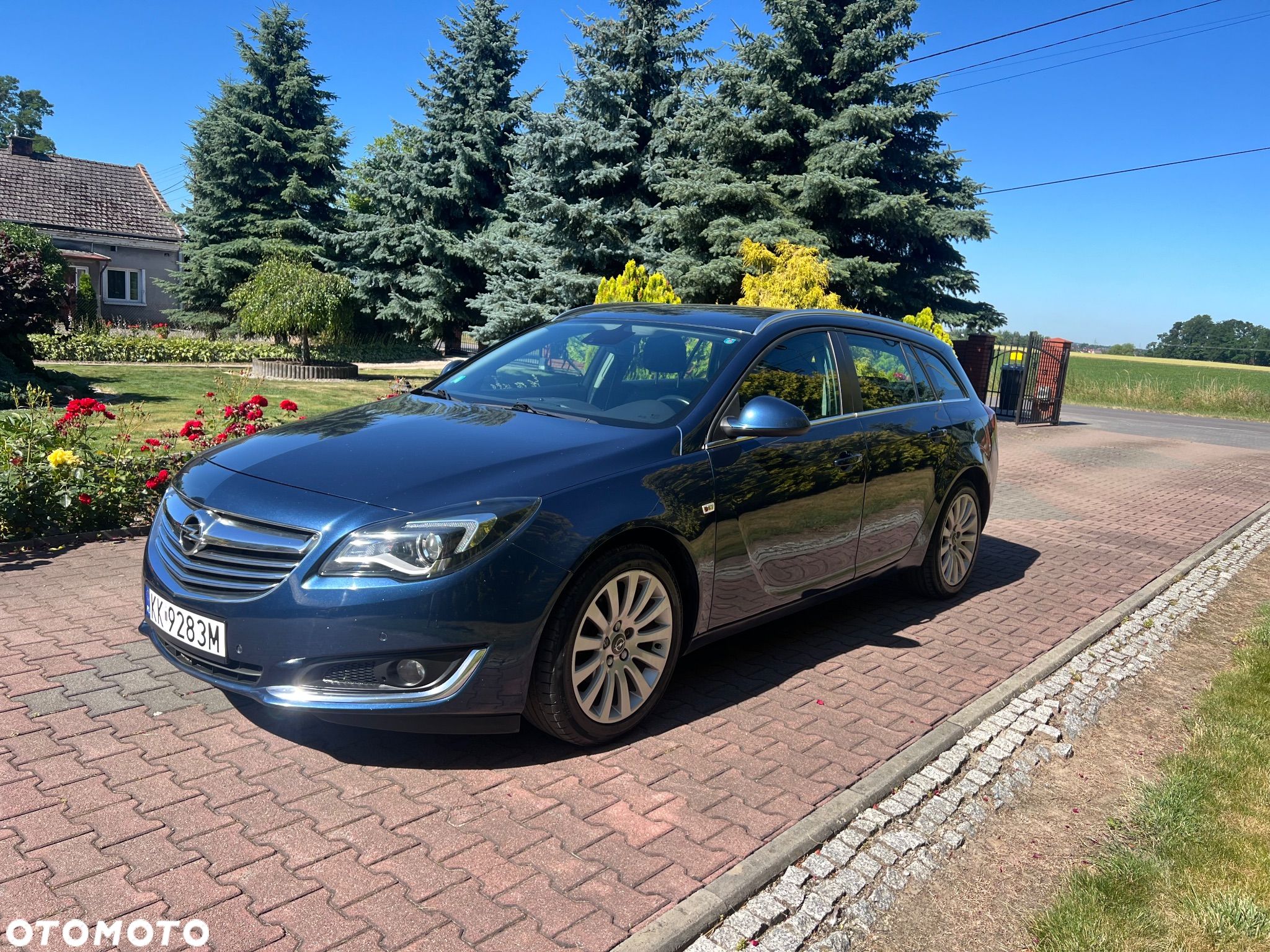 Opel Insignia 1.4 Turbo Sports Tourer ecoFLEXStart/Stop Business Edition - 1