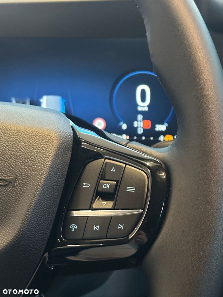 Ford transit-custom 2.0 170KM A8 AWD Trail Brygadowy 320 L2 - 24