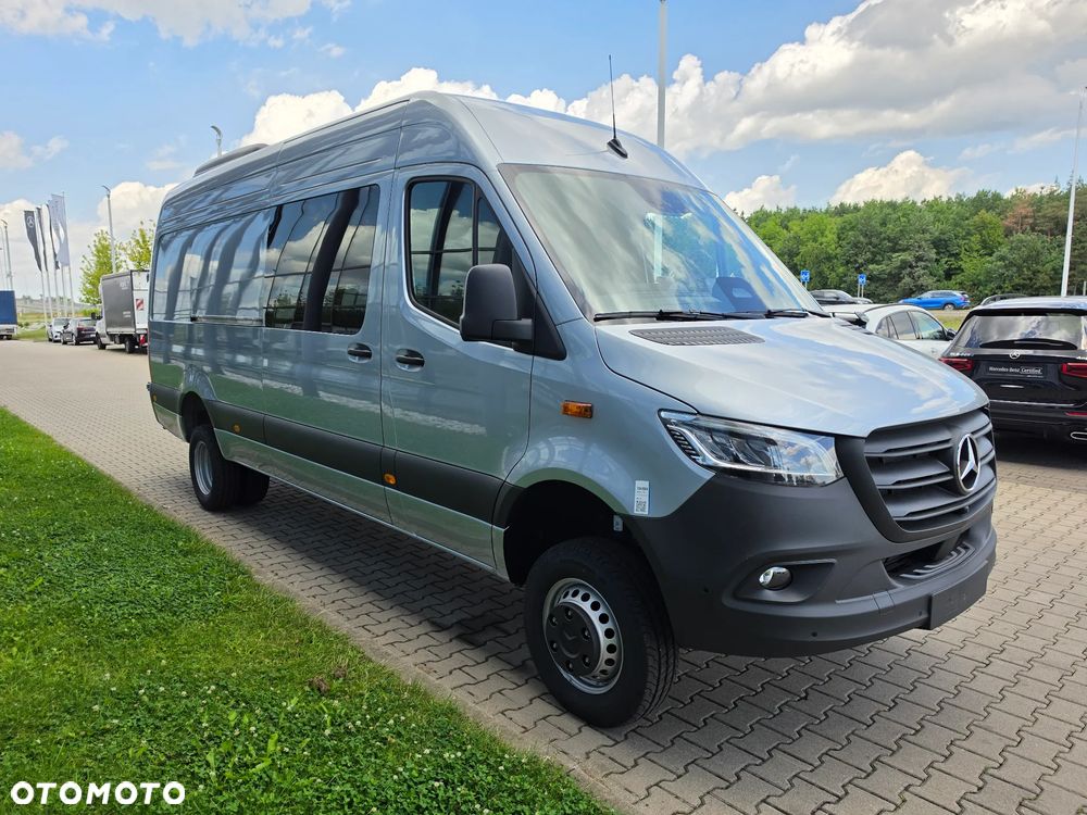 Mercedes-Benz Sprinter 519 CDI Furgon PRO Ekstra Długi 4325+mm; 5,5 tony - 13