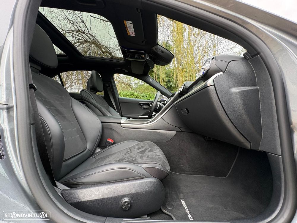 Mercedes-Benz C 300 d AMG Line - 25