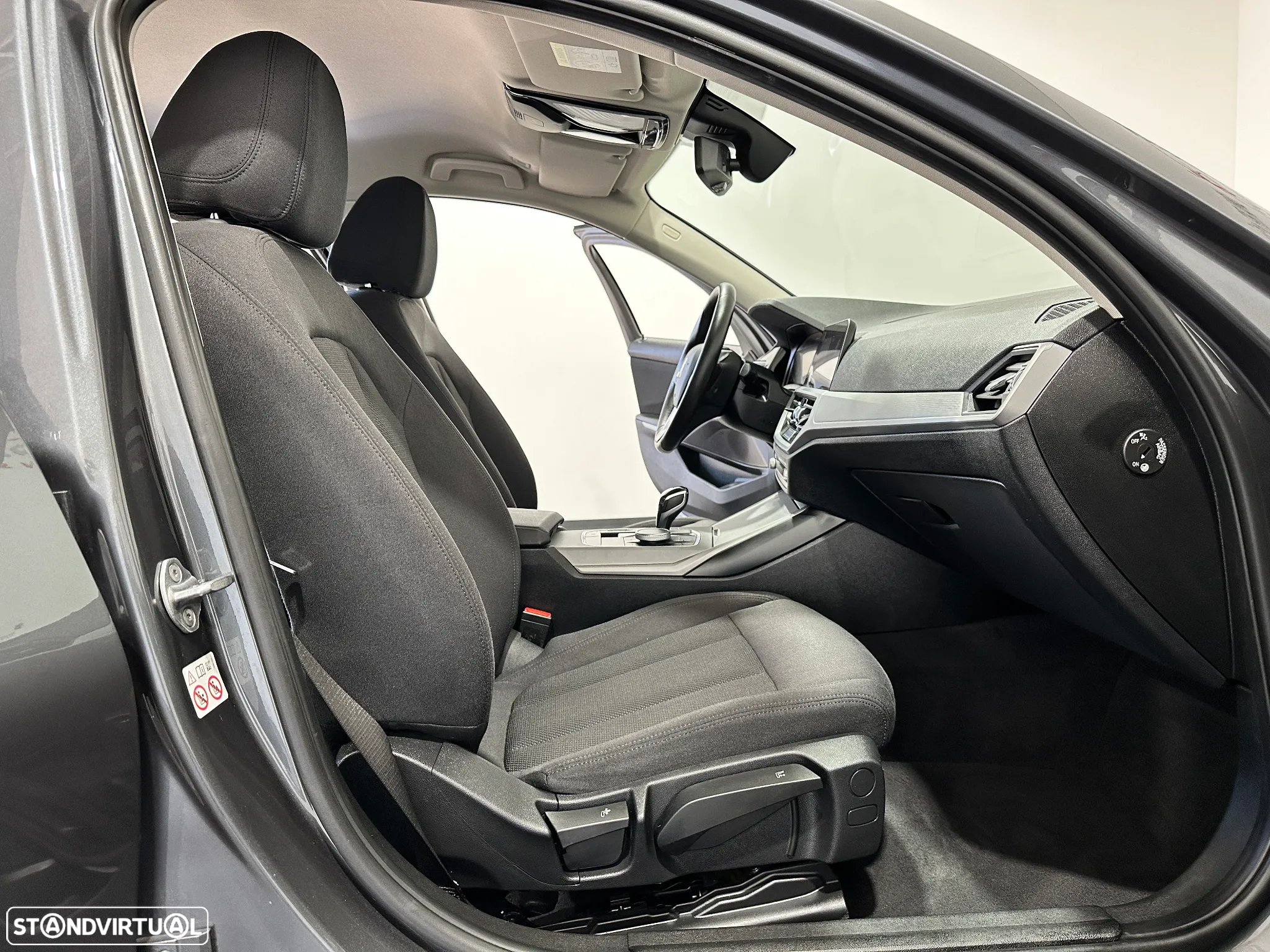 BMW 330 e Corporate Edition Auto - 36
