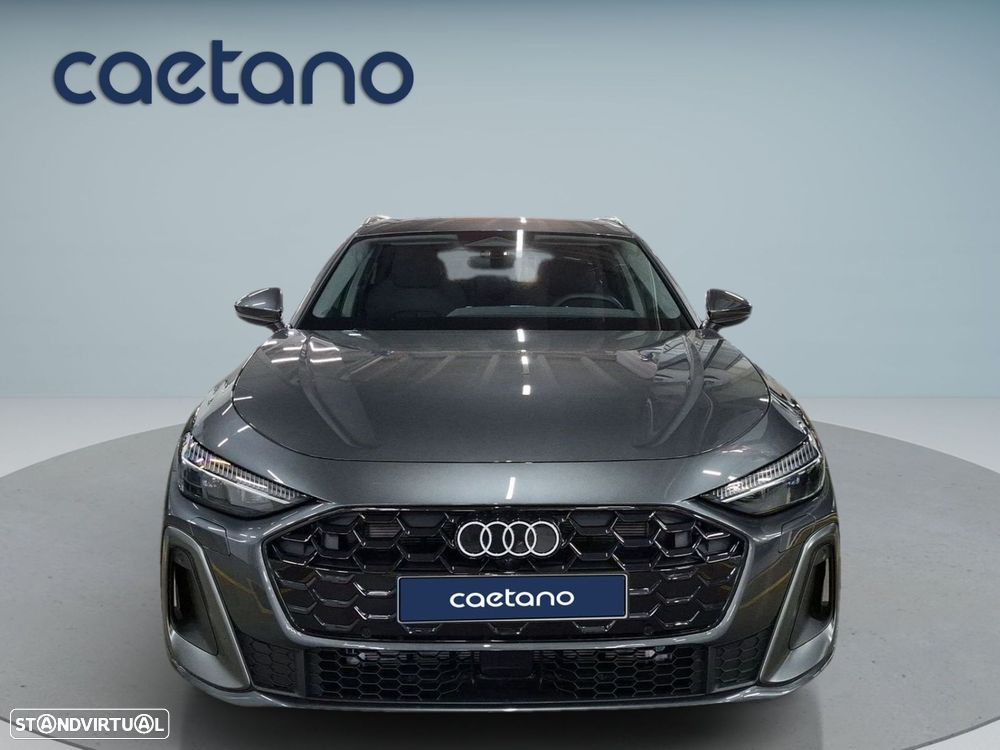 Audi A5 e-hybrid quattro — fotografia 2