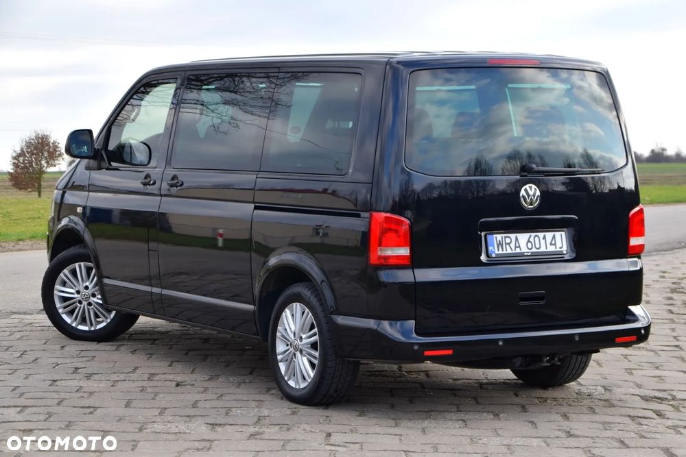 Volkswagen Multivan - 10