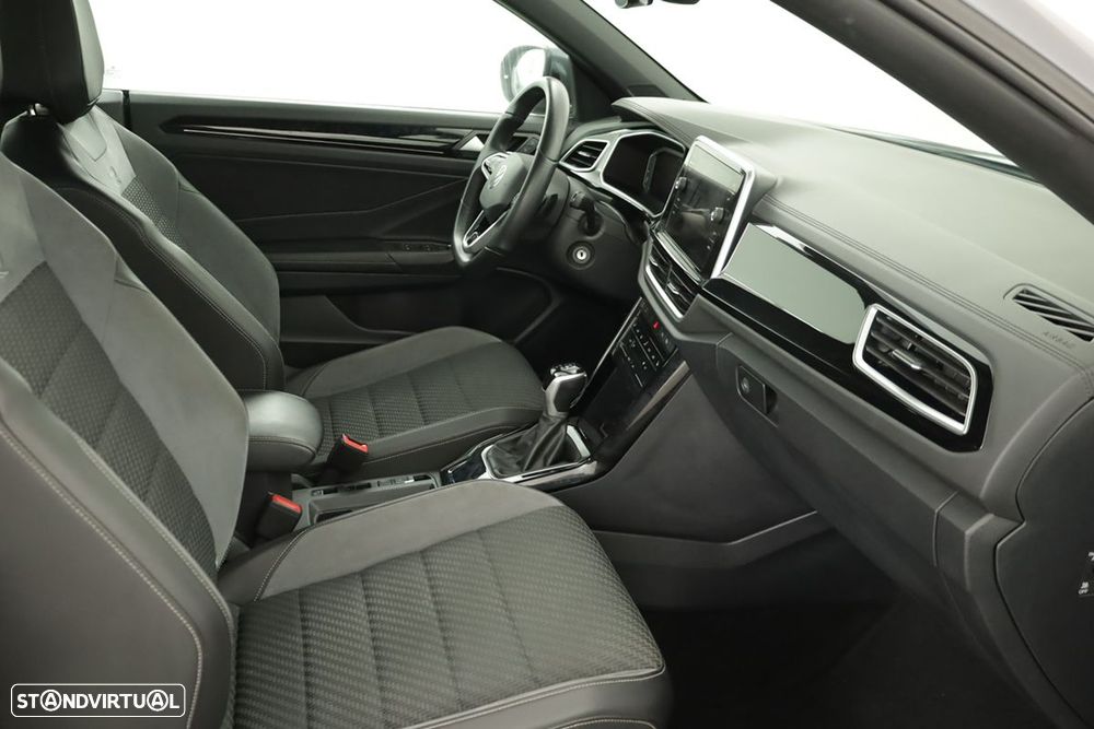 VW T-Roc Cabrio 1.5 TSI R-Line DSG - 24