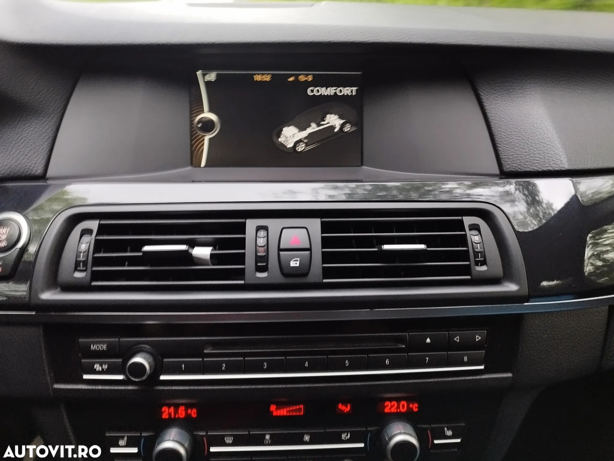 BMW Seria 5 520d Touring Blue Performance - 33