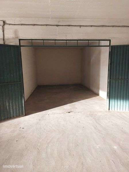 Garagem BOX no centro do Entroncamento - Grande imagem: 2/4
