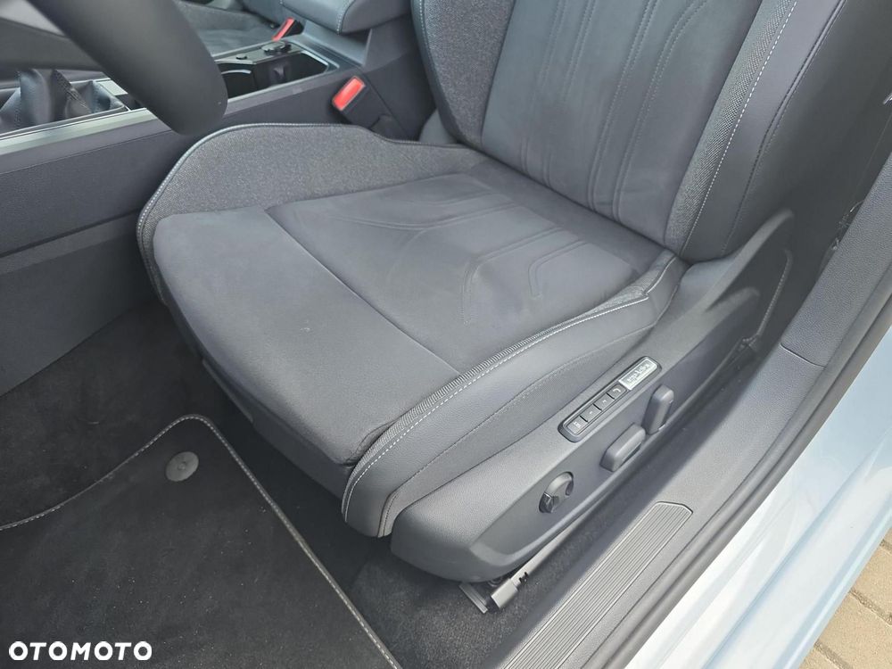 Volkswagen Golf VIII 1.5 TSI Life Plus - 16