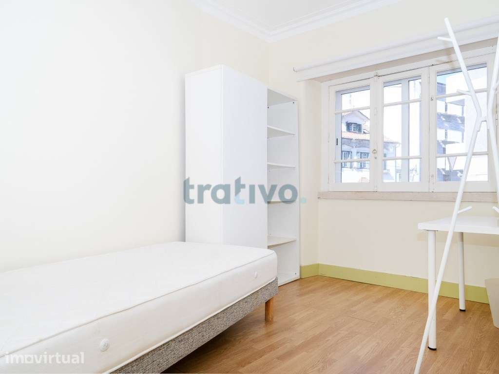 Arrendamento de quarto na Rua Doutor António José de Almeida - Grande imagem: 2/18