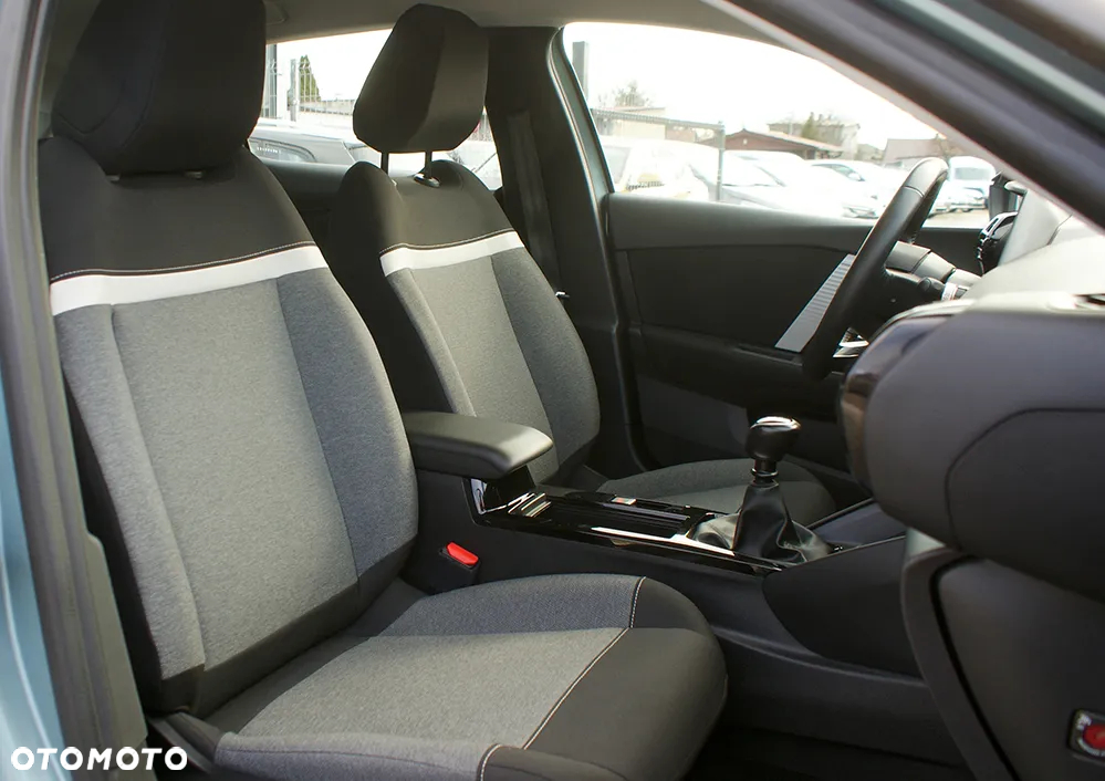 Citroën C4 PureTech 100 Stop&Start LIVE - 18