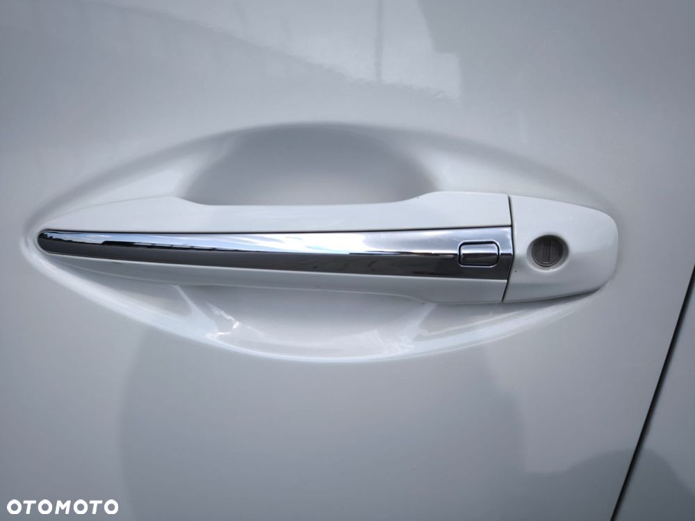 Infiniti Q50 - 10